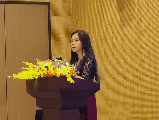 不忘初心 勇毅前行